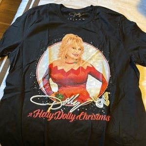 NEW A Holly Dolly Christmas Shirt Size Large